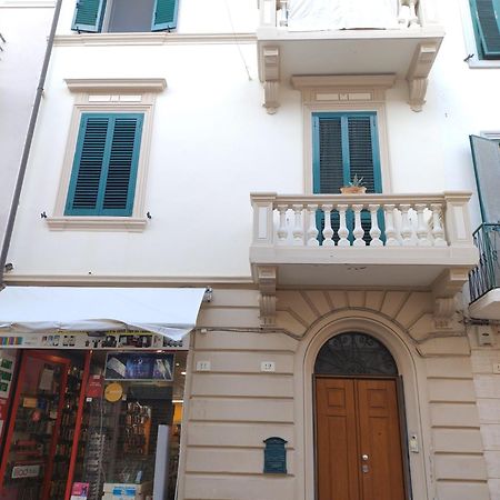 La Casetta In Fondo All'Orto Viareggio Bagian luar foto